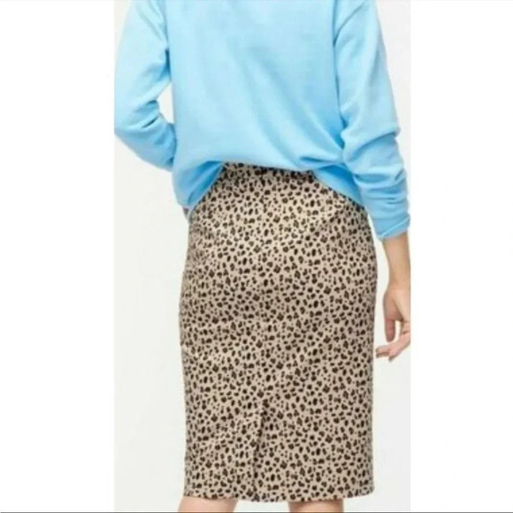 J.Crew No. 2 leopard midi skirt - Picture 2 of 9